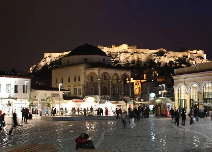 Athens Plaka Nicks Retro Flat